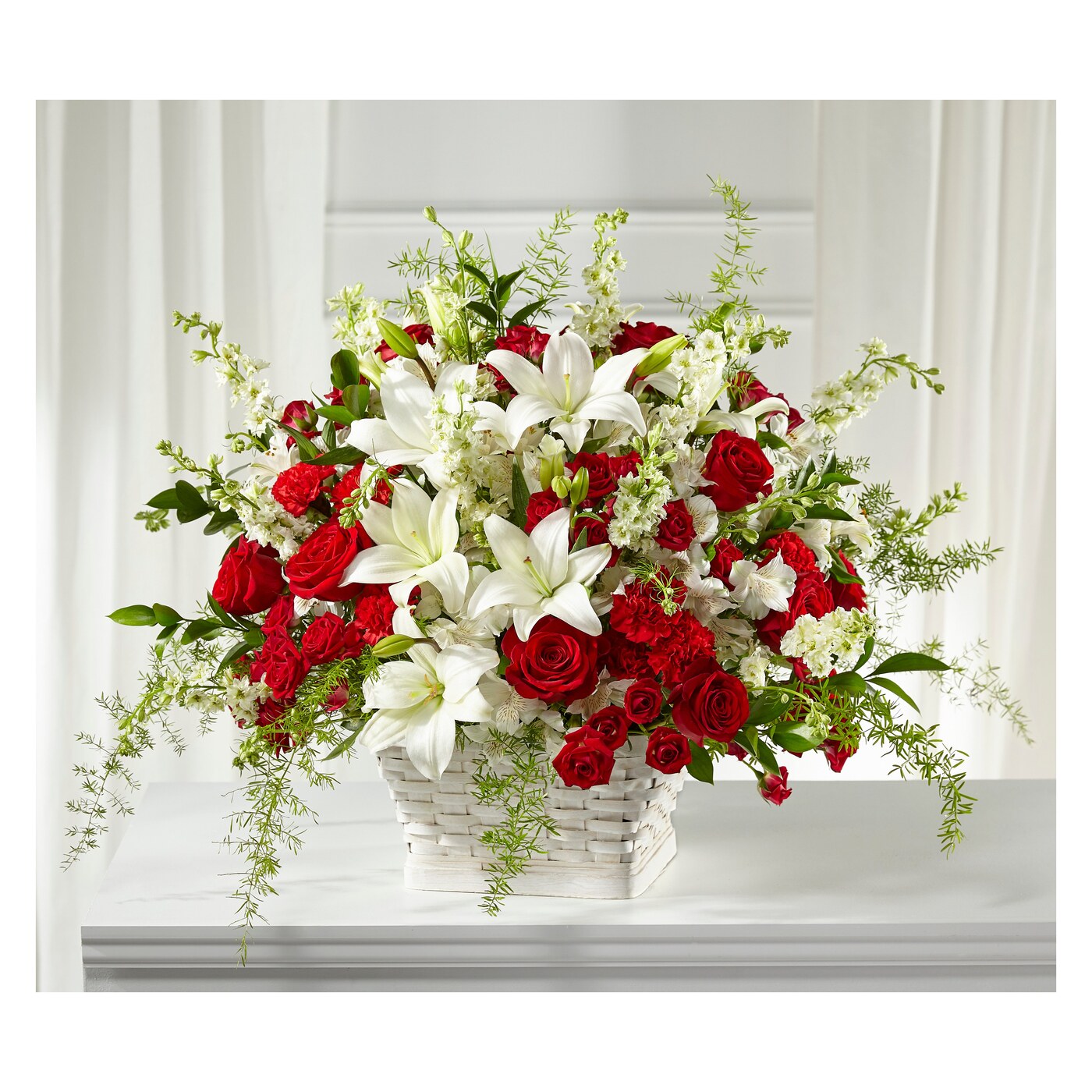 Sentiments of Love Arrangement arrangement option 2