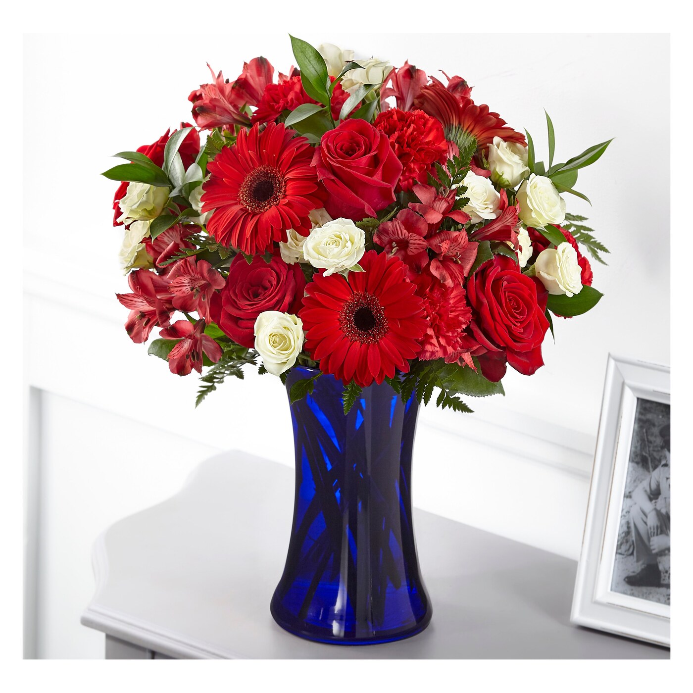 Hearts Embrace Bouquet flower arrangement