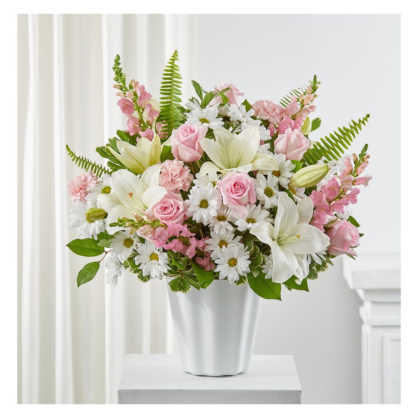 Soft Touch Tabletop Basket arrangement option 2