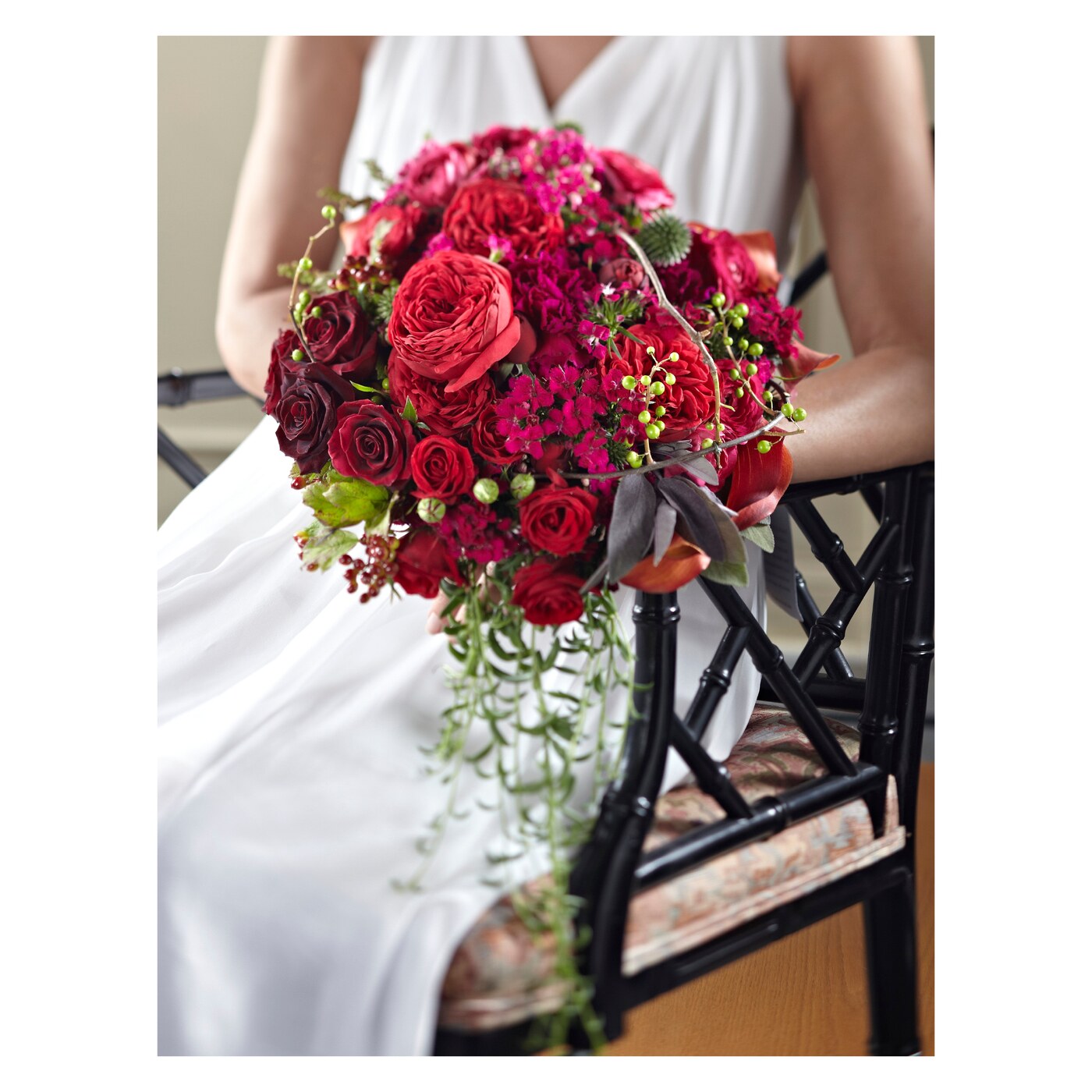Pure Grace Bouquet flower arrangement