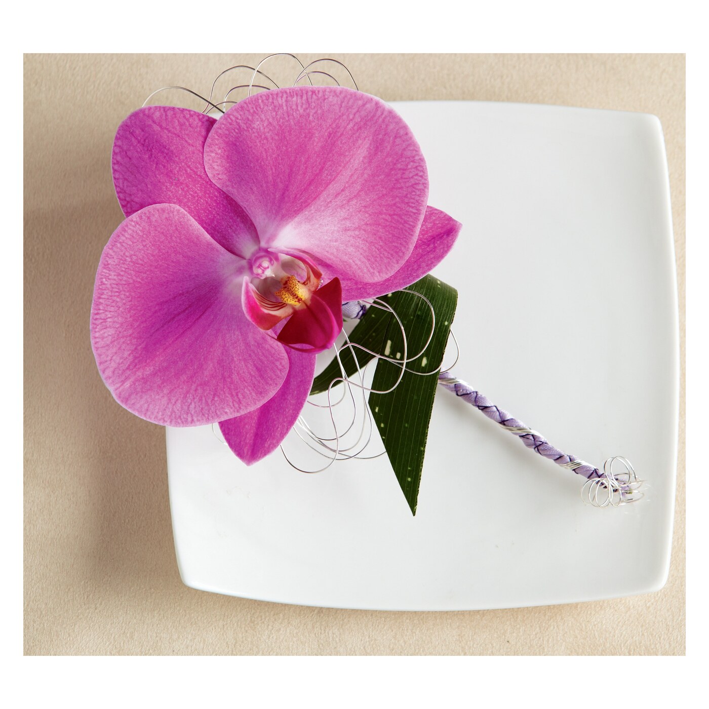 Glorious Boutonniere flower arrangement